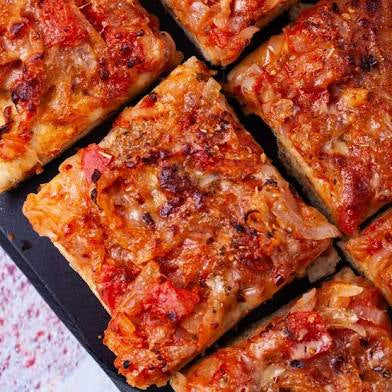 Class: Hands-on Sicilian Pizza Making with Chef Francesca